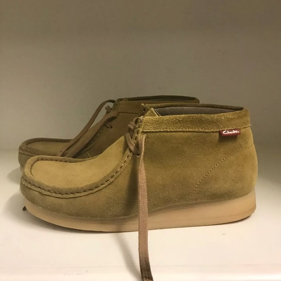 Wallabees Brand New - Picture 1 of 1
