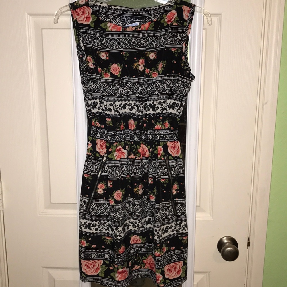 Feathers Dress, never worn before.