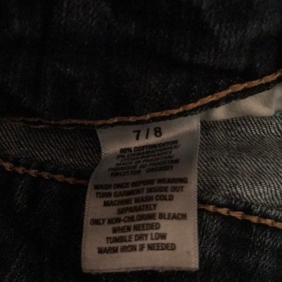 Dark wash size 7/8 Aeropostale shorts - Picture 3 of 3