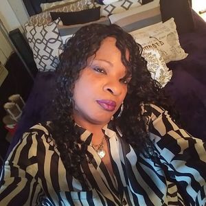 Meet your Posher, Michele