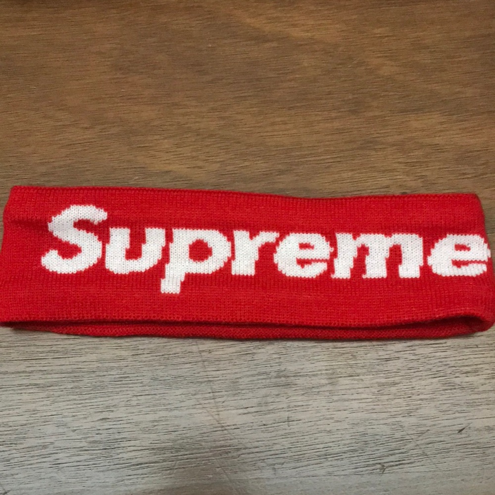 Supreme headband