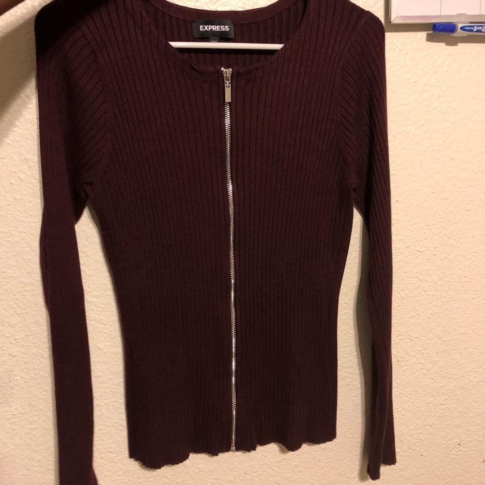 ‼️✨MAKE AN OFFER✨‼️ - Picture 2 of 3