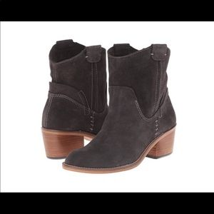 Dolce vita grayden boot / bootie