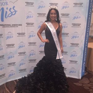 Sherri Hill pageant or prom gown