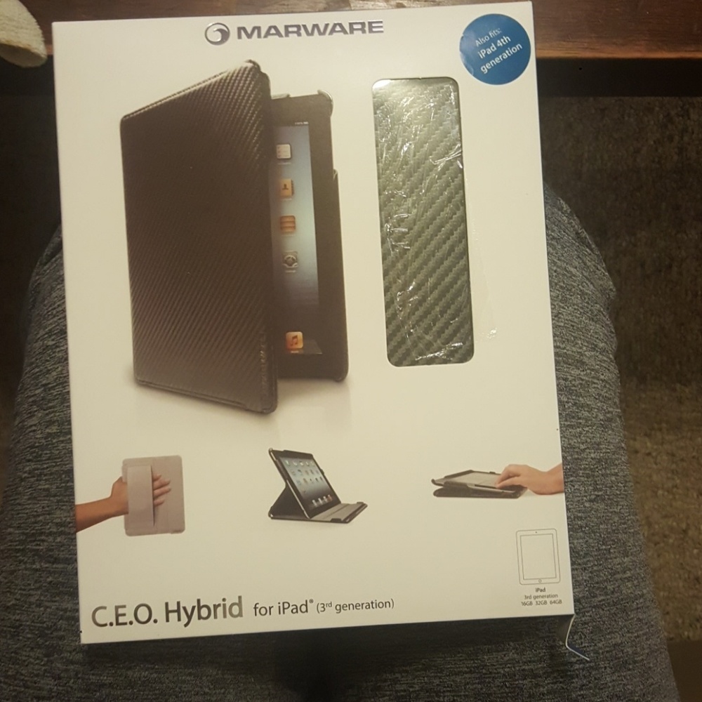 Marware C.E.O. Hybrid for iPad 3rd Generation Case