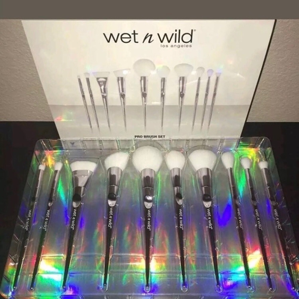 Wet n Wild Limited Edition Pro Brush Set