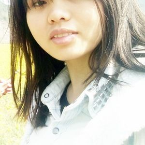 Meet your Posher, Yasmineshf