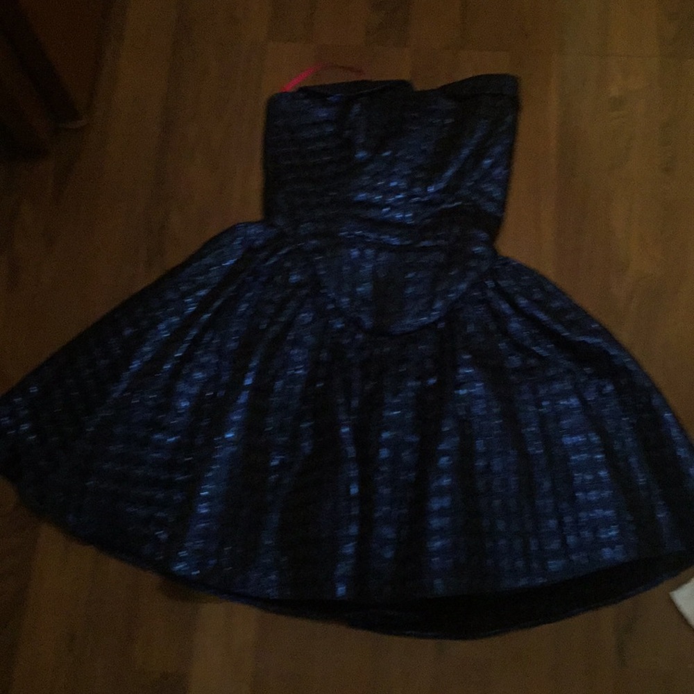 Betsy Johnson Formal dress