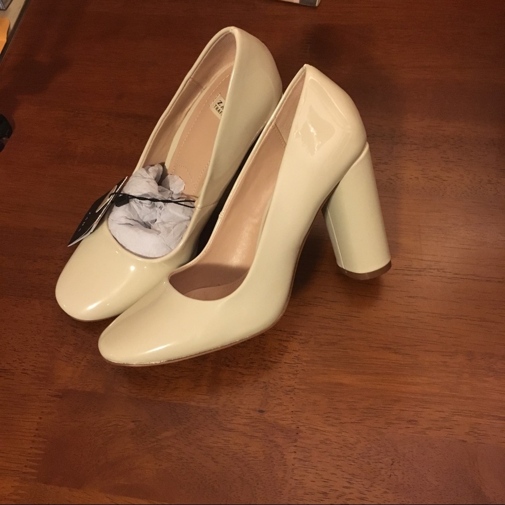 Zara Cream Patent Pumps with Block Heel, sz 5