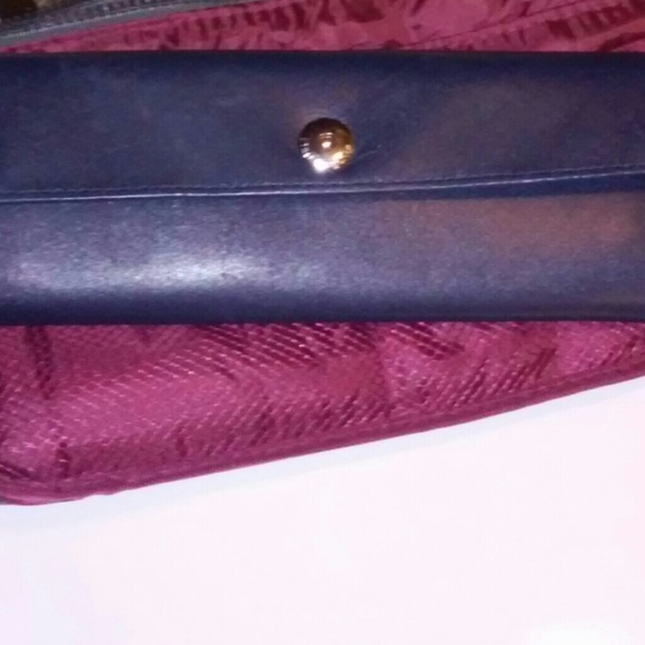 BNWOT ❤ Rare Aigner Navy Wristlet - Picture 2 of 7