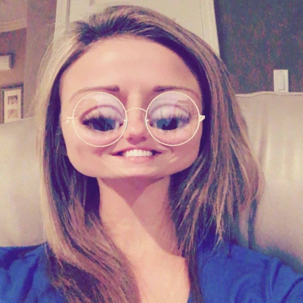 Meet your Posher, Mandy