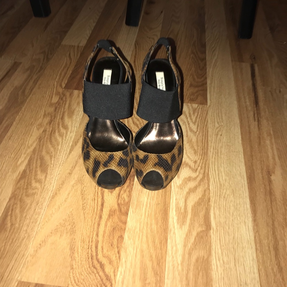 Simply Vera, Vera Wang Shoes