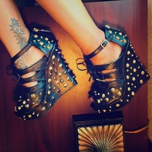 SOLD ❌⚡️ Black & Gold Studded Wedge Booties