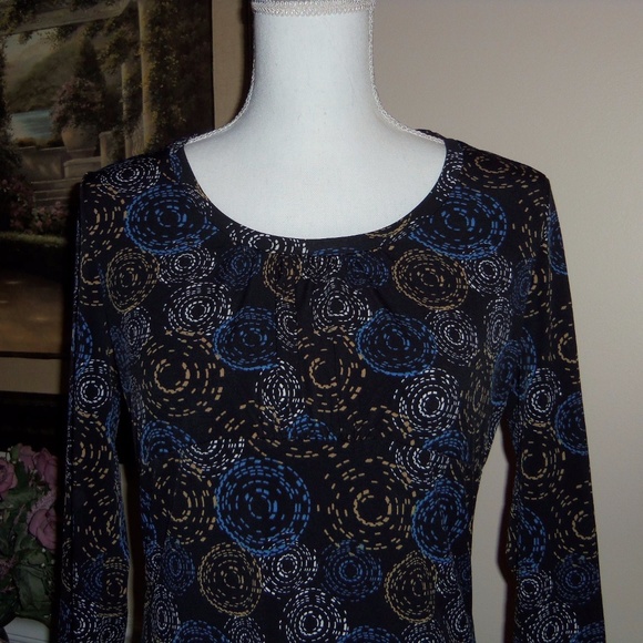 Liz & Co. Black top long sleeve Petite M - Picture 2 of 6