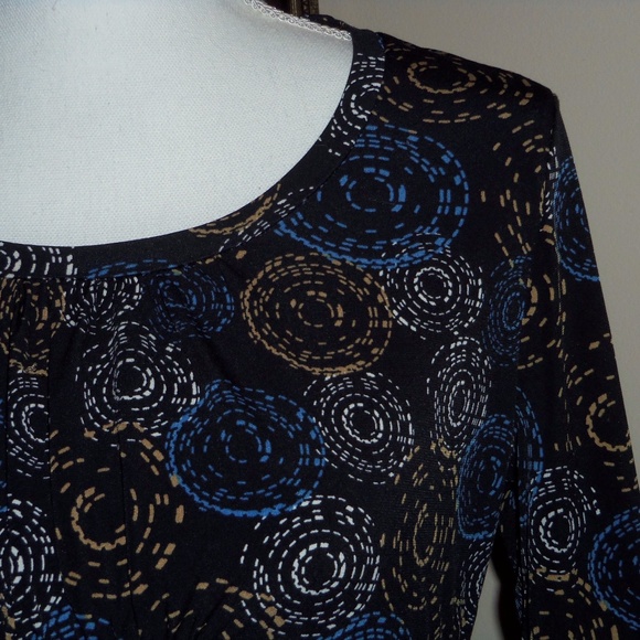 Liz & Co. Black top long sleeve Petite M - Picture 5 of 6