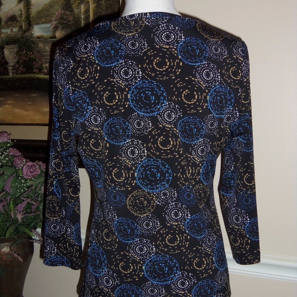 Liz & Co. Black top long sleeve Petite M - Picture 4 of 6