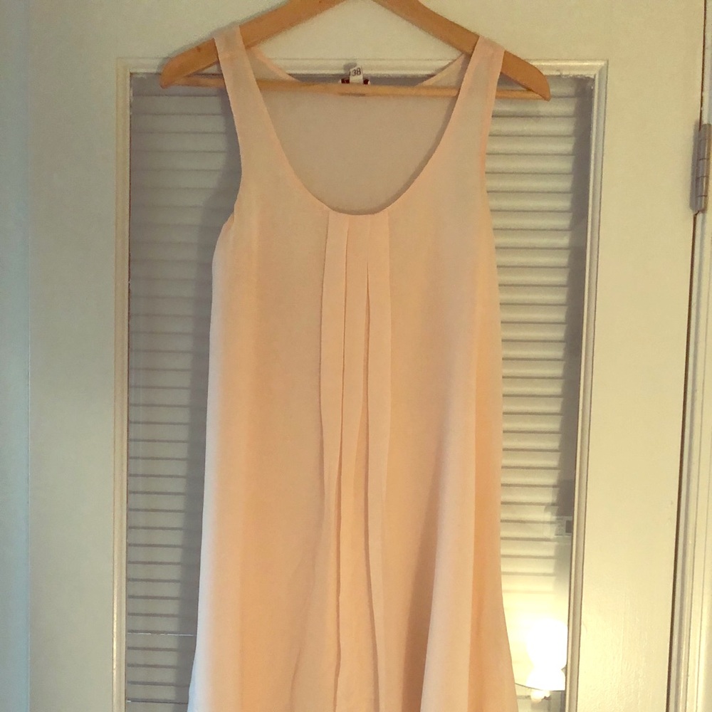 Beautiful flowy pink summer dress