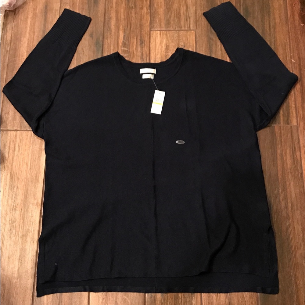 🍁 NWT Van Heusen brand men’s dark blue light sweater