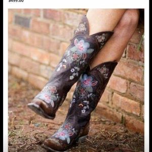 Old Gringo boots, size 9.