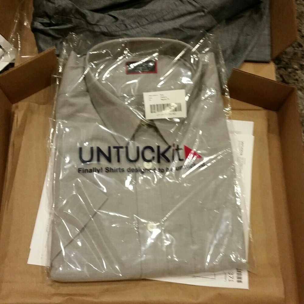 Untuckit shirts (2)