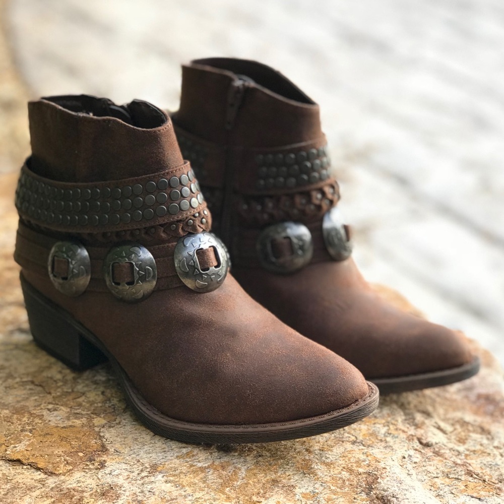 NIB Harness Western Distressed Canvas Booties - Picture 8 of 8
