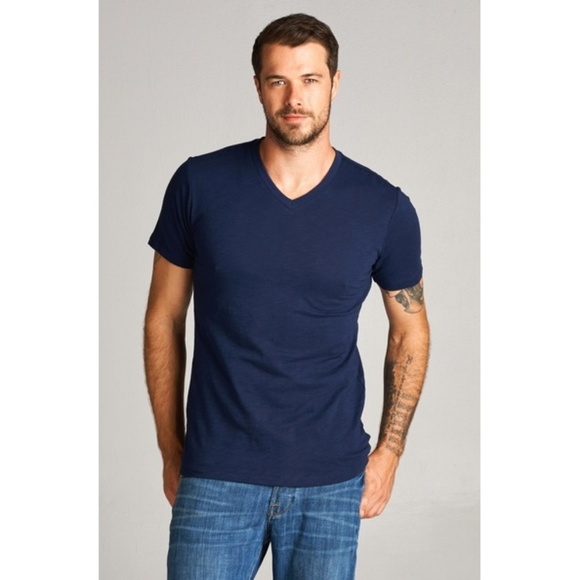 Bundle of Men's Basic V-Neck Shirts - Picture 2 of 7