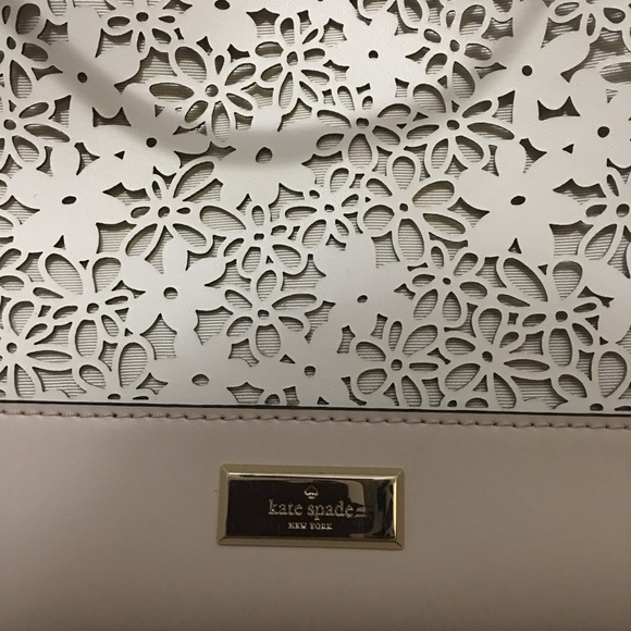 Kate Spade Flower Tote - Picture 4 of 4