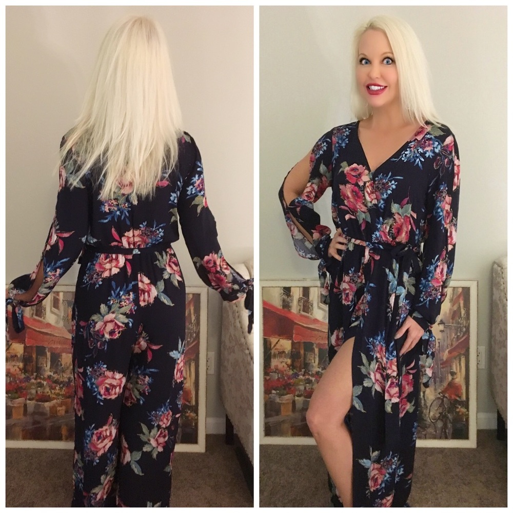 SALE!! Navy Floral Jumpsuit! Stunning 💕 - Picture 2 of 3