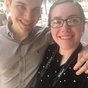 Meet your Posher, Emalie