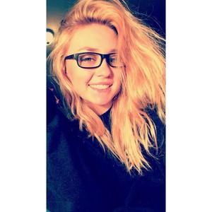 Meet your Posher, Desiray