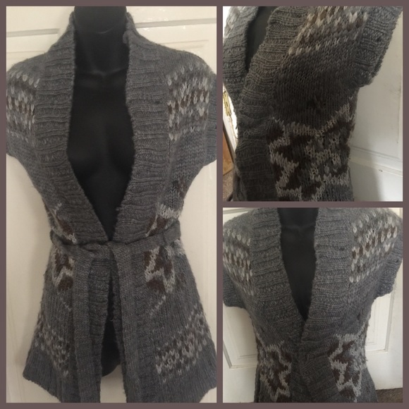 Cozy Belted Sweater - Picture 3 of 3