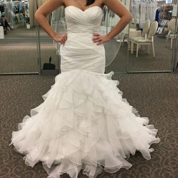 DAVIDS BRIDAL-Organza Mermaid Ruffled Wedding Gown