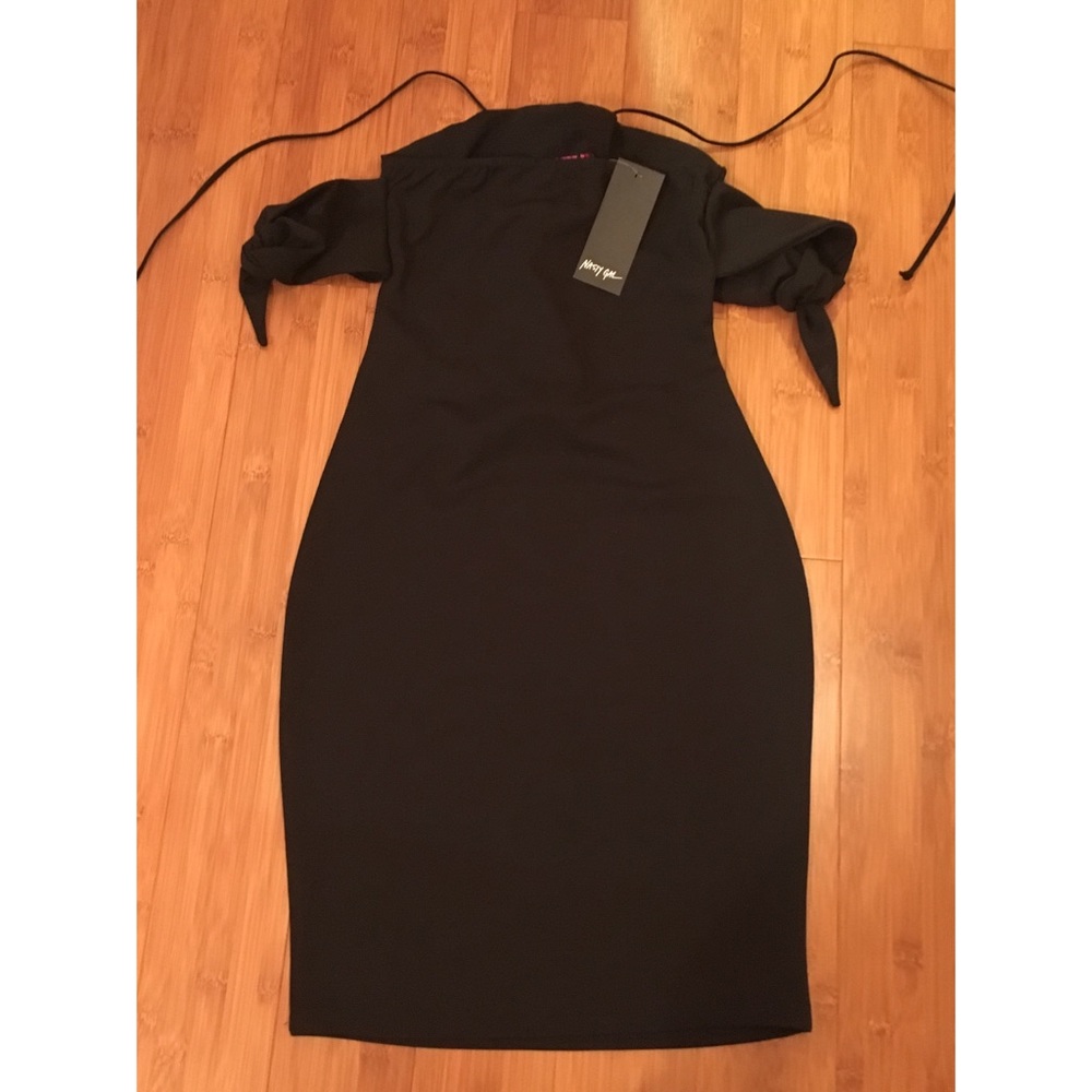 Sexy Lace-Up Black Off the Shoulder Dress - Picture 5 of 5