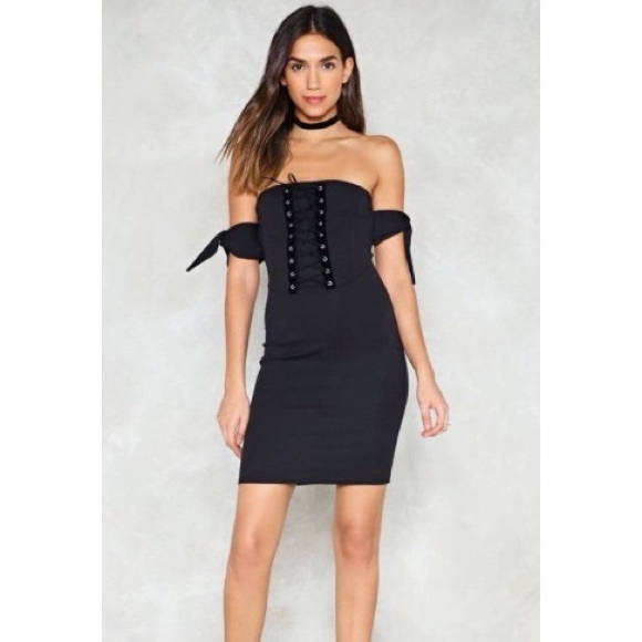 Sexy Lace-Up Black Off the Shoulder Dress - Picture 2 of 5