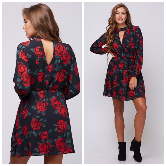 LAST 1! ❤️SALE! Stunning Rose 🌹 Choker Dress! - Picture 5 of 7