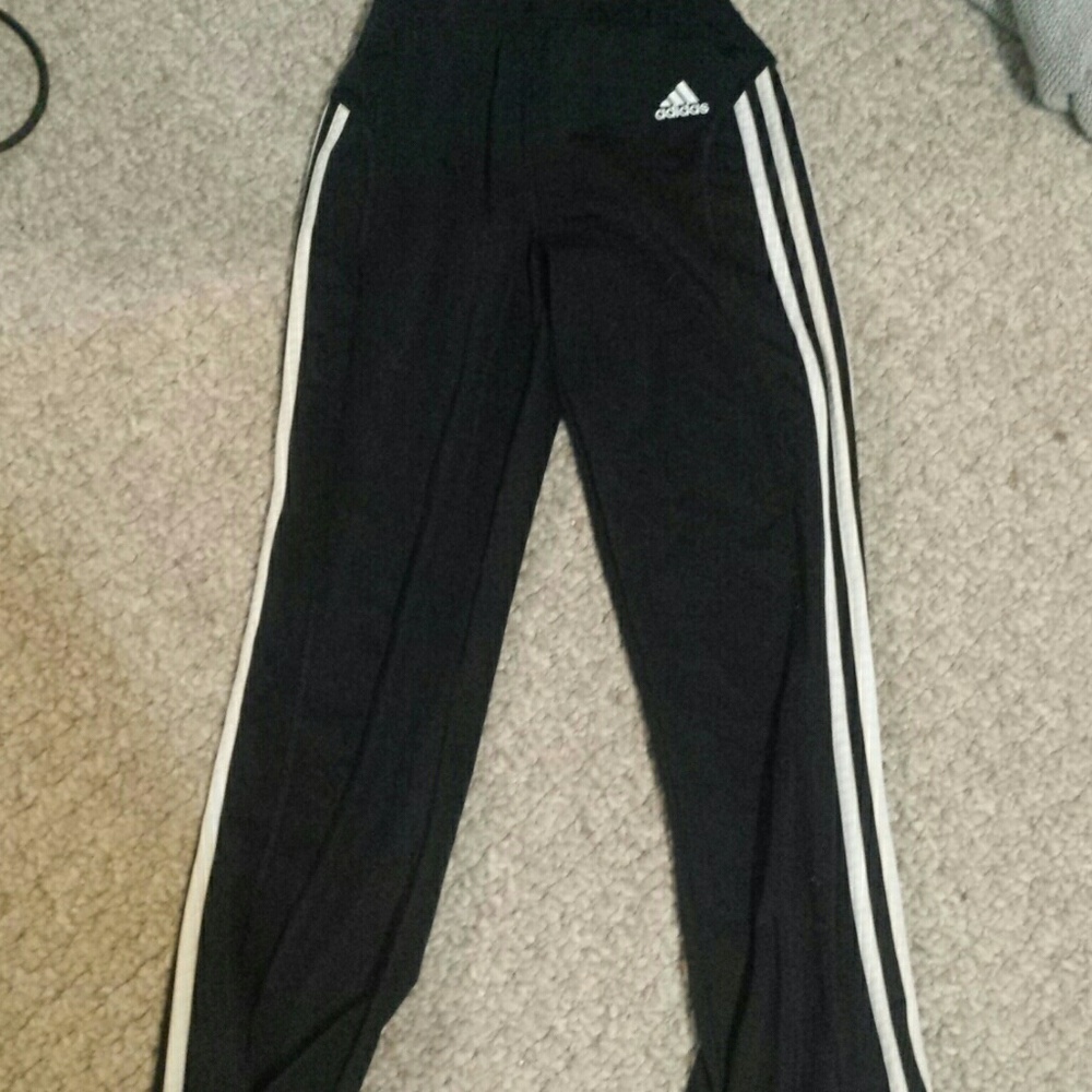 Adidas sweatpants