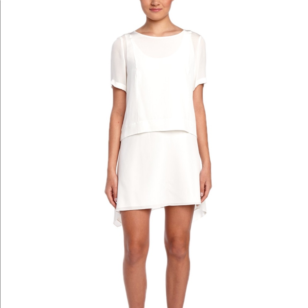 Elizabeth and James Gemma dress in color Ivo