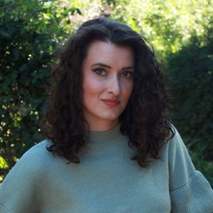 Meet your Posher, Mackie