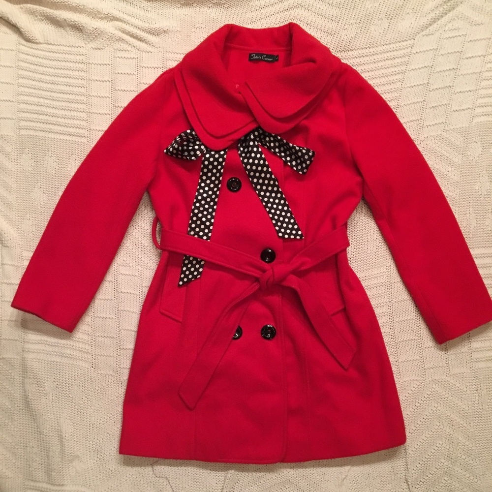 Chic red overcoat with adorable bow