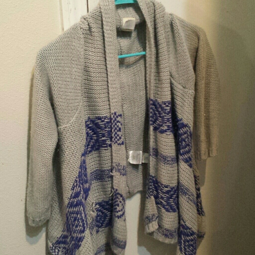 Grey and navy blue cardigan