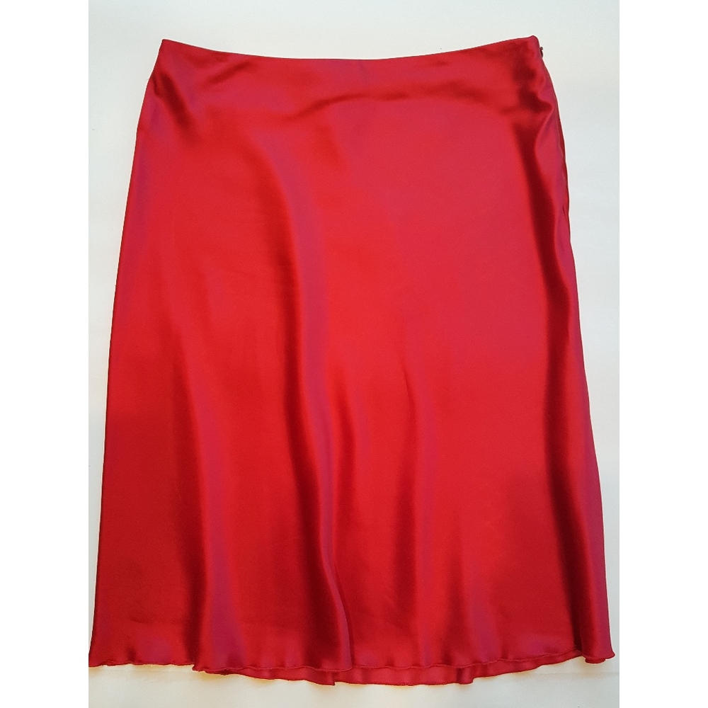 Skirt, 23% silk, 77% rayon