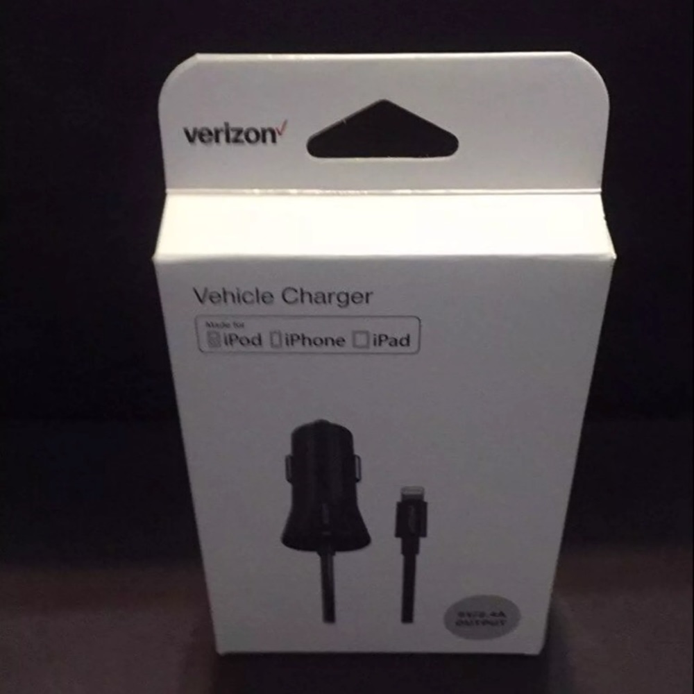 IPOD IPHONE IPAD CAR CHARGER