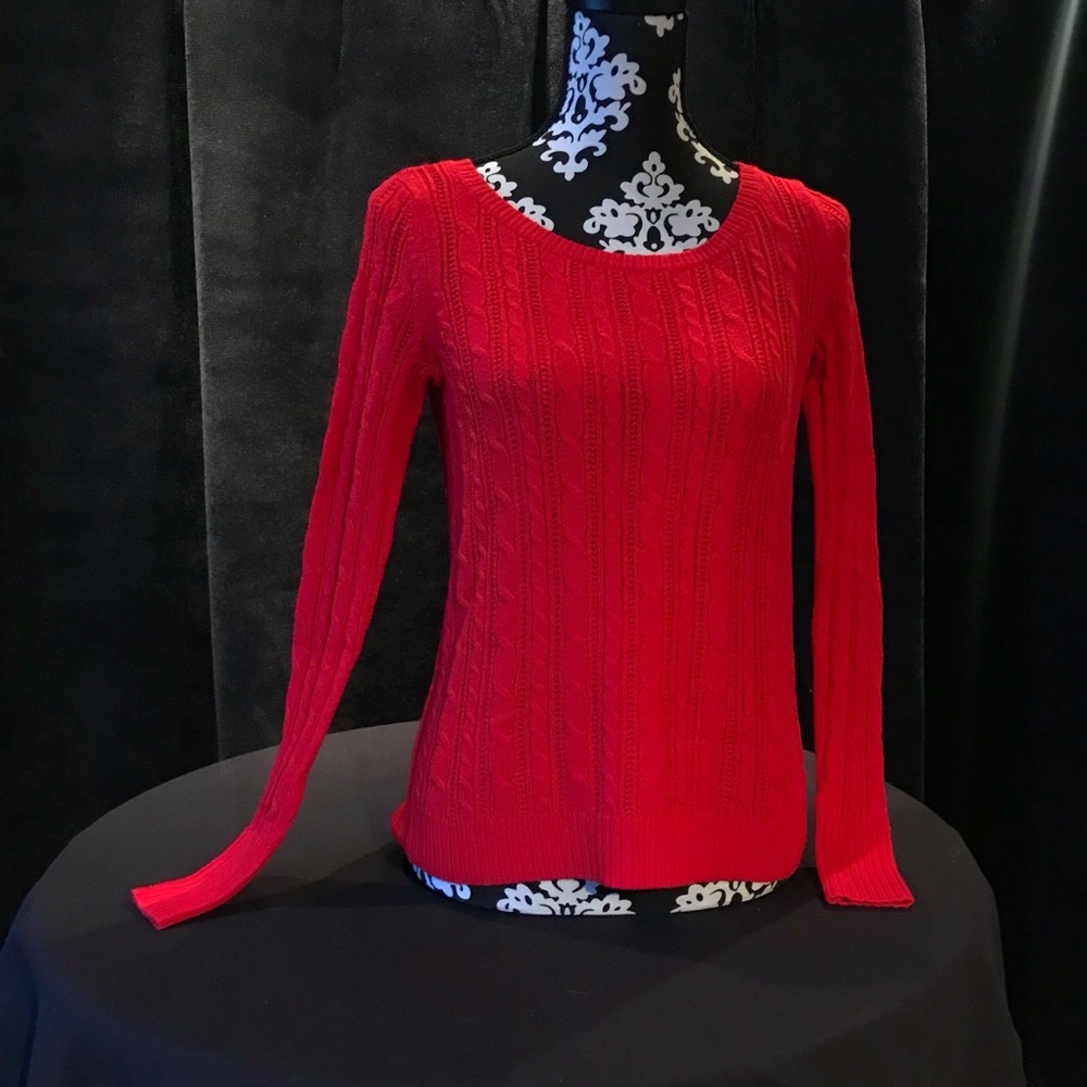 American Eagle Cable Knit Red Sweater