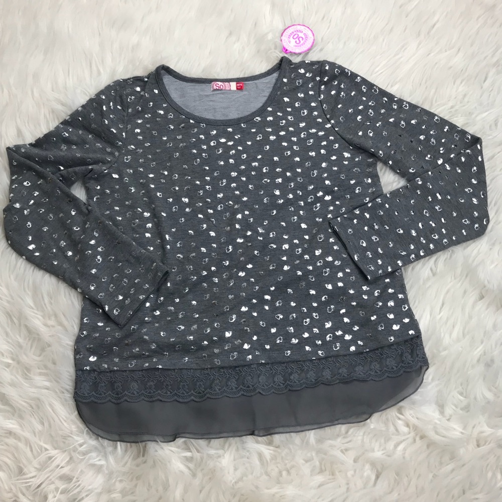 Girls grey top size 18.5 plus with butterflies