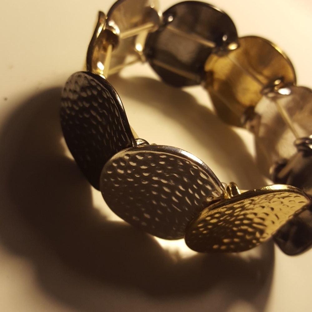 Gold and Silver metal colored Stretch Bracelet