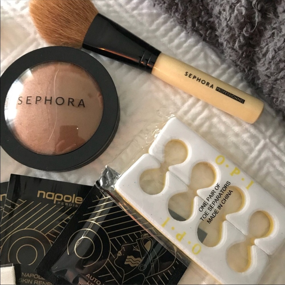 Honey heat bronzer and brush