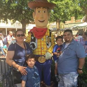 Meet your Posher, Jose