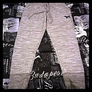 PINK Heather grey tropical print skinny jogger