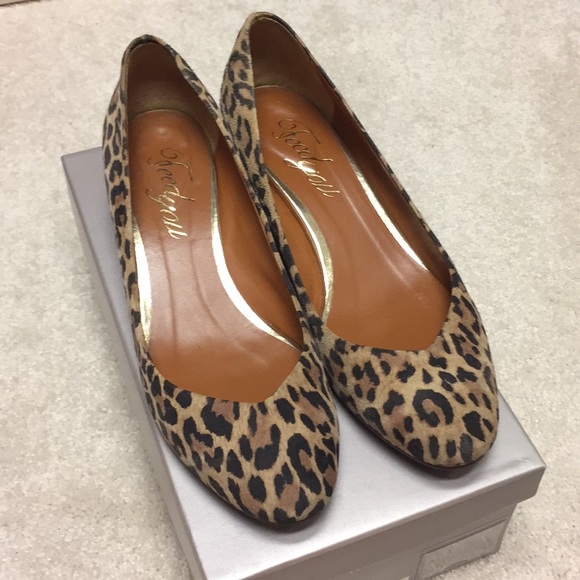 Suede Leopard Print Wedge Pump