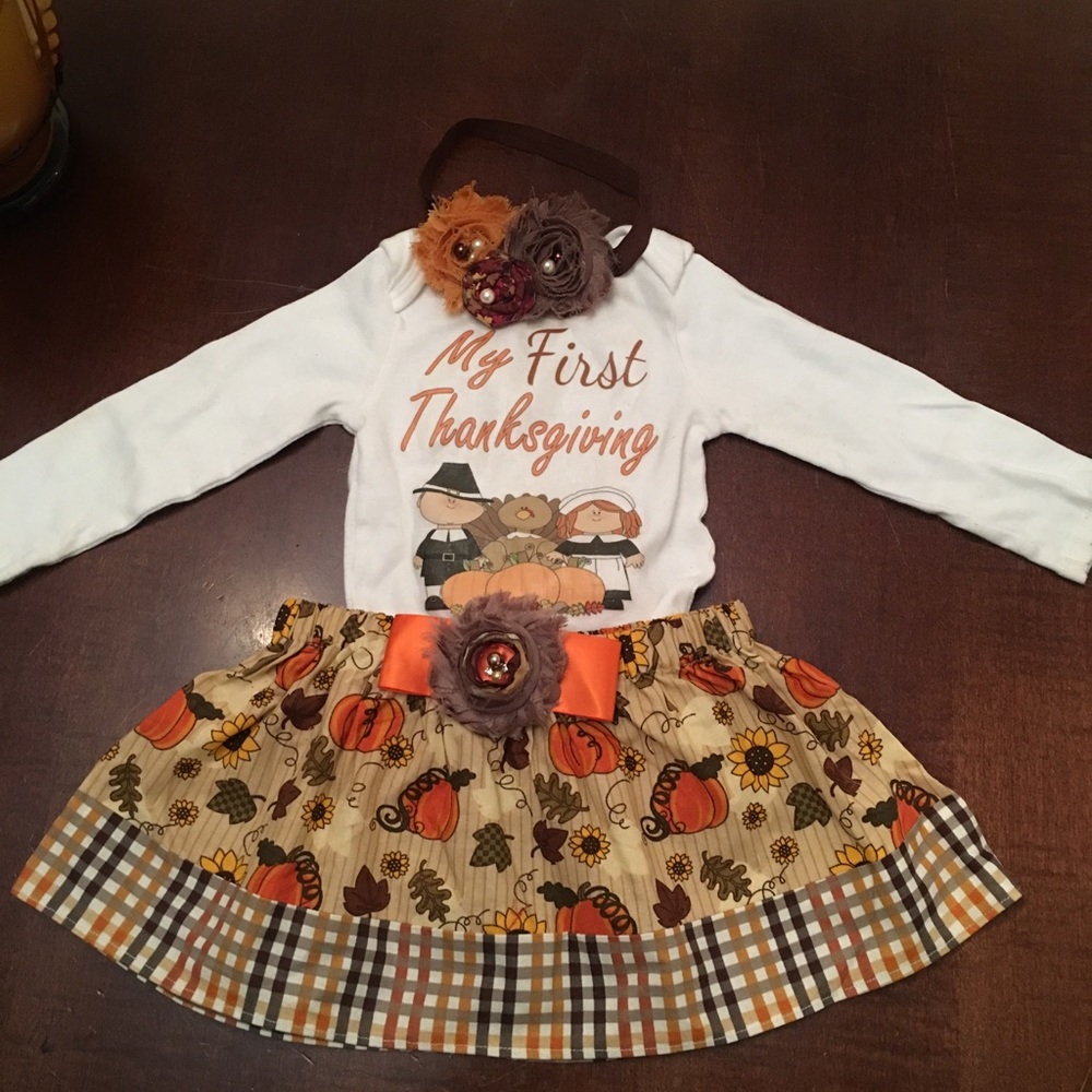 ❌SOLD❌ My First Thanksgiving Sz 9-18